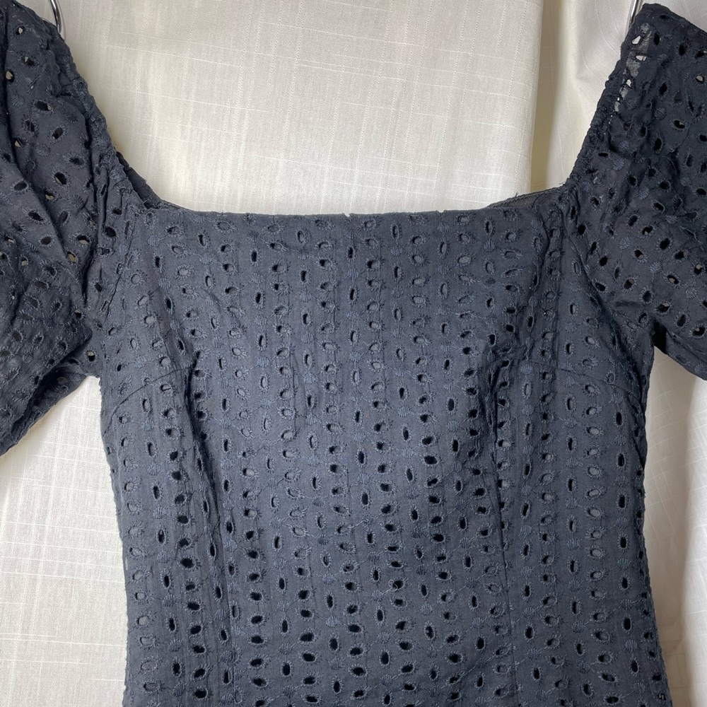 Dress - Picture 2 of 4